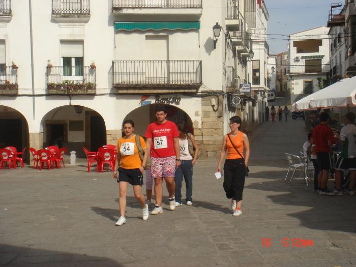 Más corredores en la plaza